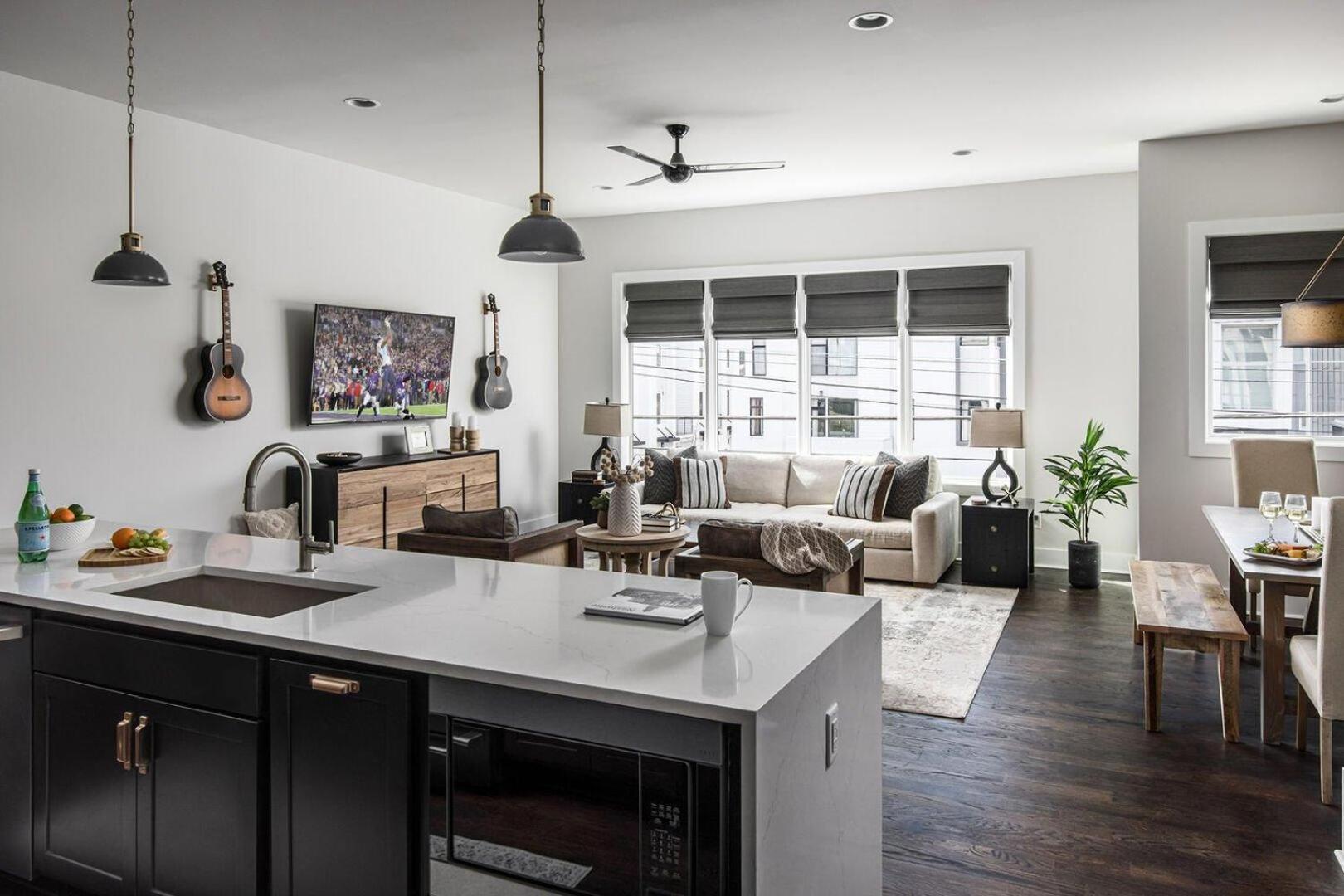 Edgehill Duo - 2 Townhomes - Mins Vanderbilt University แนชวิลล์ ภายนอก รูปภาพ