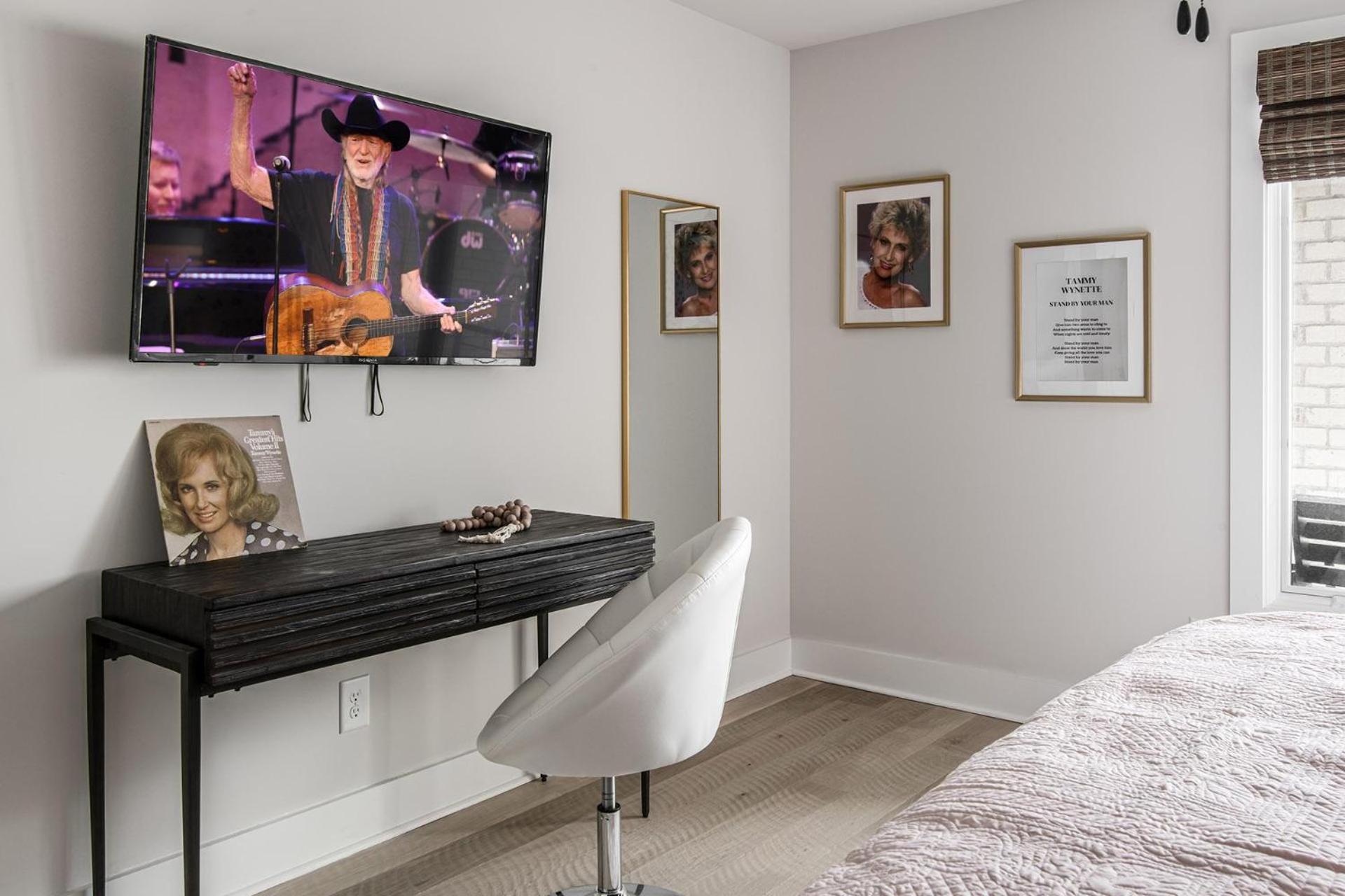 Edgehill Duo - 2 Townhomes - Mins Vanderbilt University แนชวิลล์ ภายนอก รูปภาพ