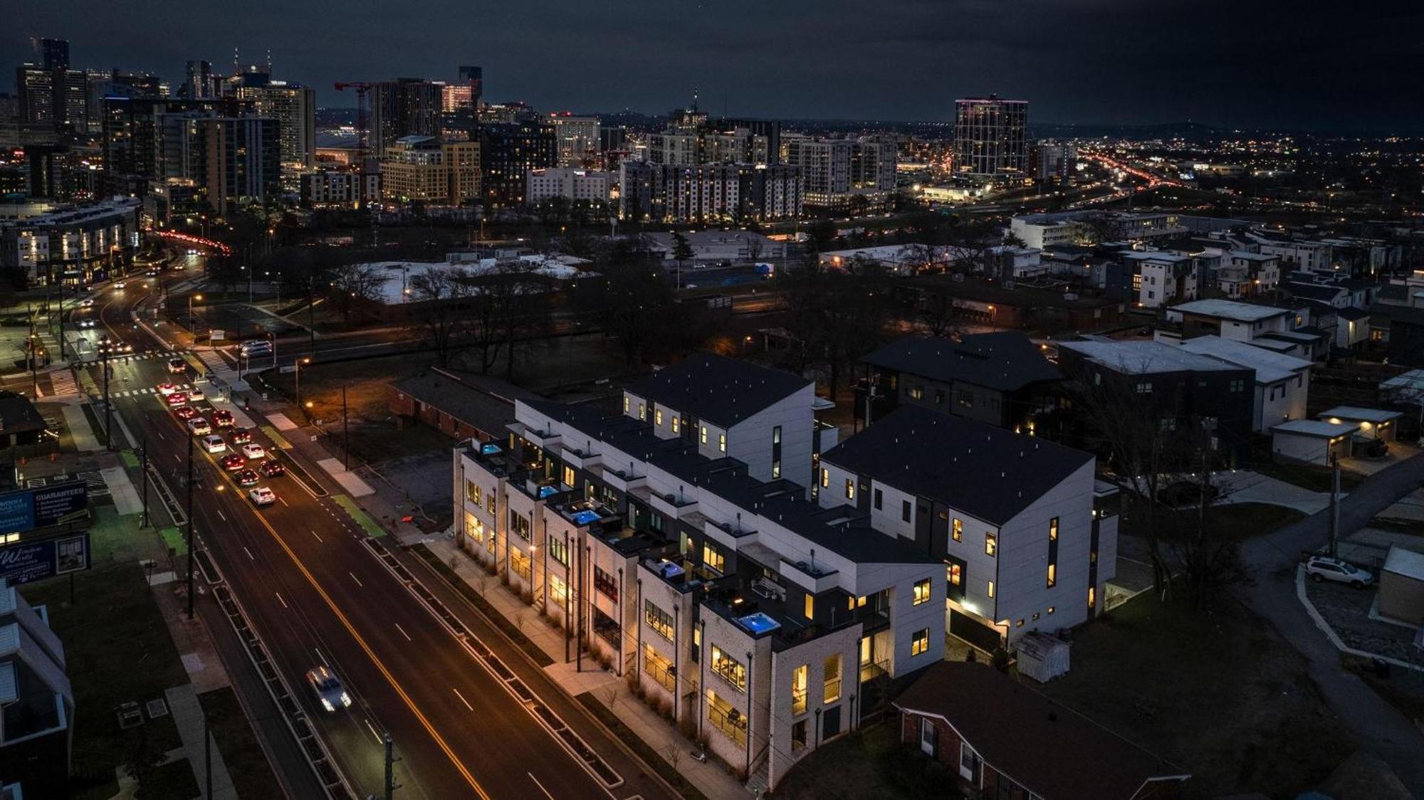 Edgehill Duo - 2 Townhomes - Mins Vanderbilt University แนชวิลล์ ภายนอก รูปภาพ